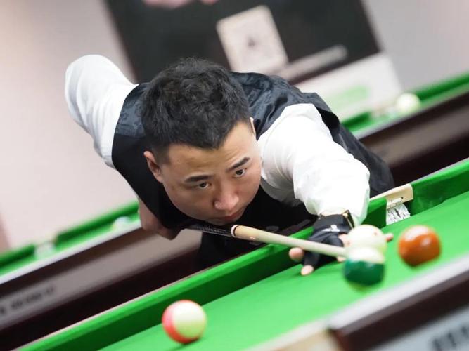 凝视罚球手 凝视罚球手