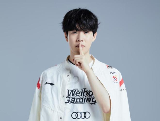 不同球队夺 不同球队夺